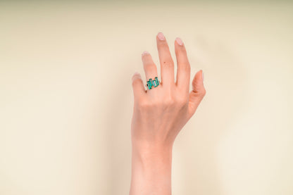 Anillo oro amarillo con esmeraldas naturales - ANA149