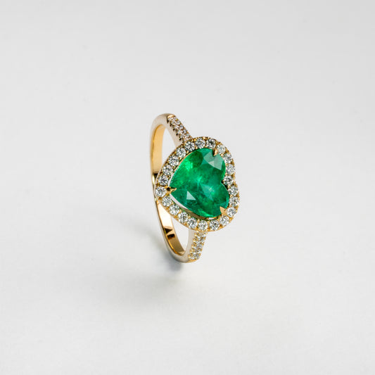 Anillo oro amarillo con esmeralda y diamantes naturales - ANA175