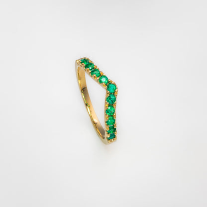 Anillo cintillo oro amarillo con esmeralda natural - ANA183