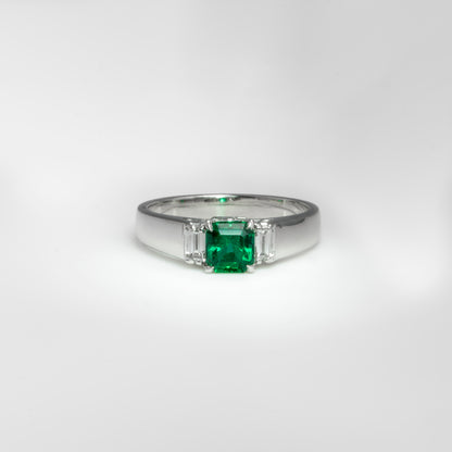 Anillo platino con esmeralda y diamantes naturales - ANPT001