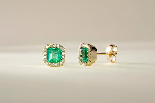 Yellow gold cluster earrings with emerald and natural diamonds - ARA029