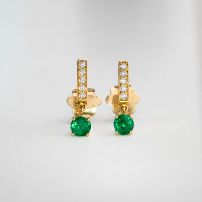 Aretes oro amarillo con esmeraldas y diamantes naturales - ARA088