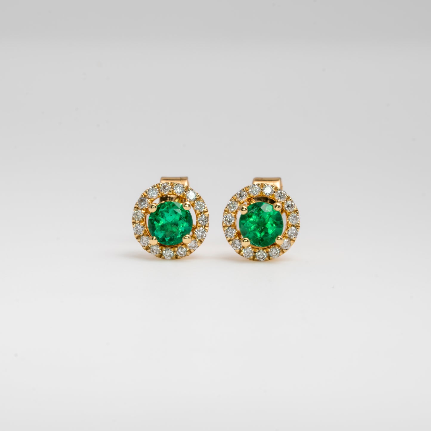 Aretes jacket oro amarillo con esmeraldas y diamantes naturales - ARA102