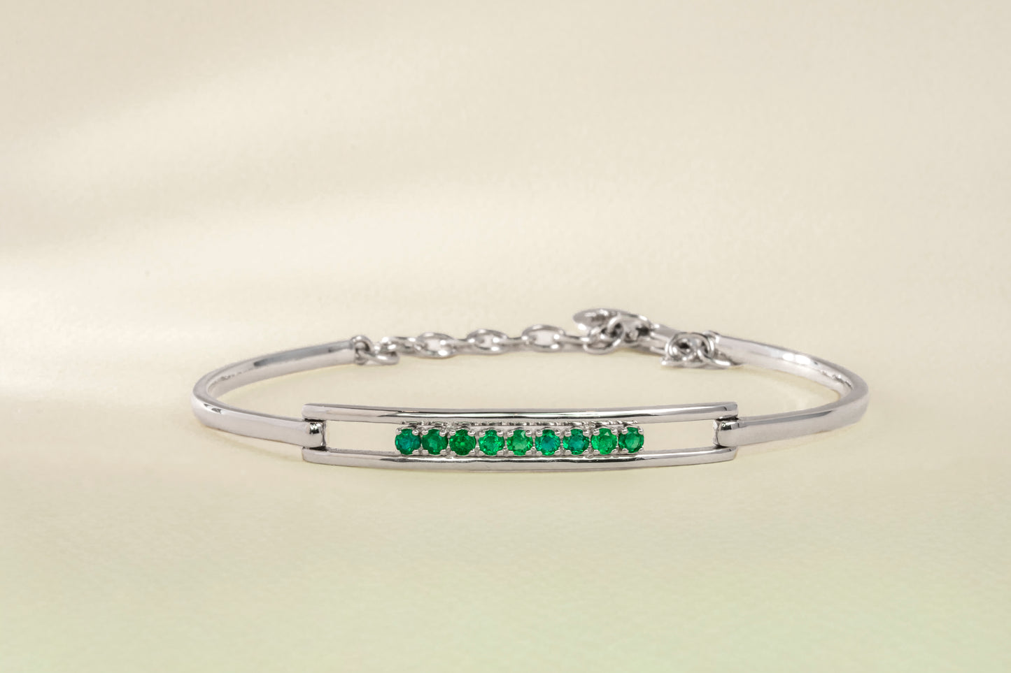 Brazalete oro blanco con esmeralda natural - BRA004