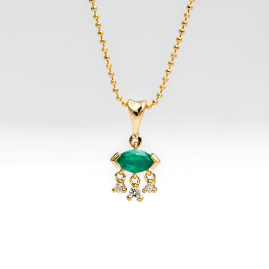 Dije oro amarillo con esmeralda y diamantes naturales - DOA181