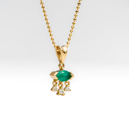 Dije oro amarillo con esmeralda y diamantes naturales - DOA181