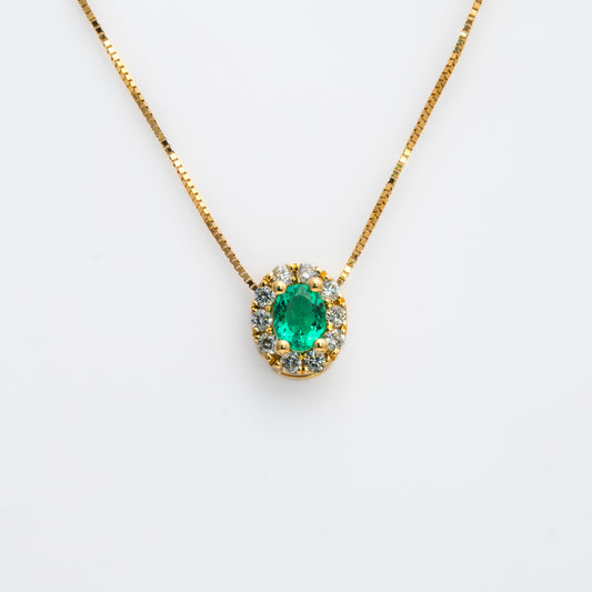 Dije con cadena oro amarillo con esmeralda y diamantes naturales - DOA185