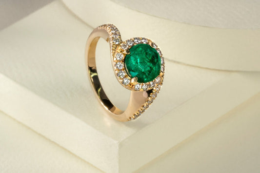 Anillo oro amarillo oro amarillo con esmeralda y diamantes naturales - ANA063 - Etherna