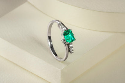 Anillo oro blanco con esmeralda y diamantes naturales - ANB058 - Etherna