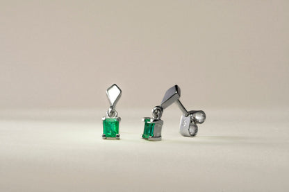 Aretes colgantes oro blanco con esmeralda natural - ARB033 - Etherna