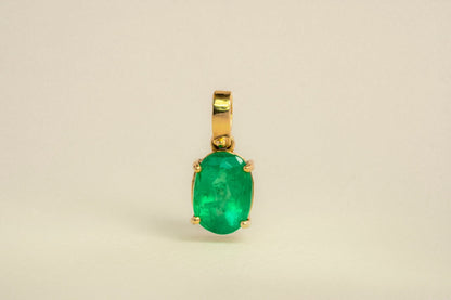 Dije oro amarillo con esmeralda natural - DOA015 - Etherna