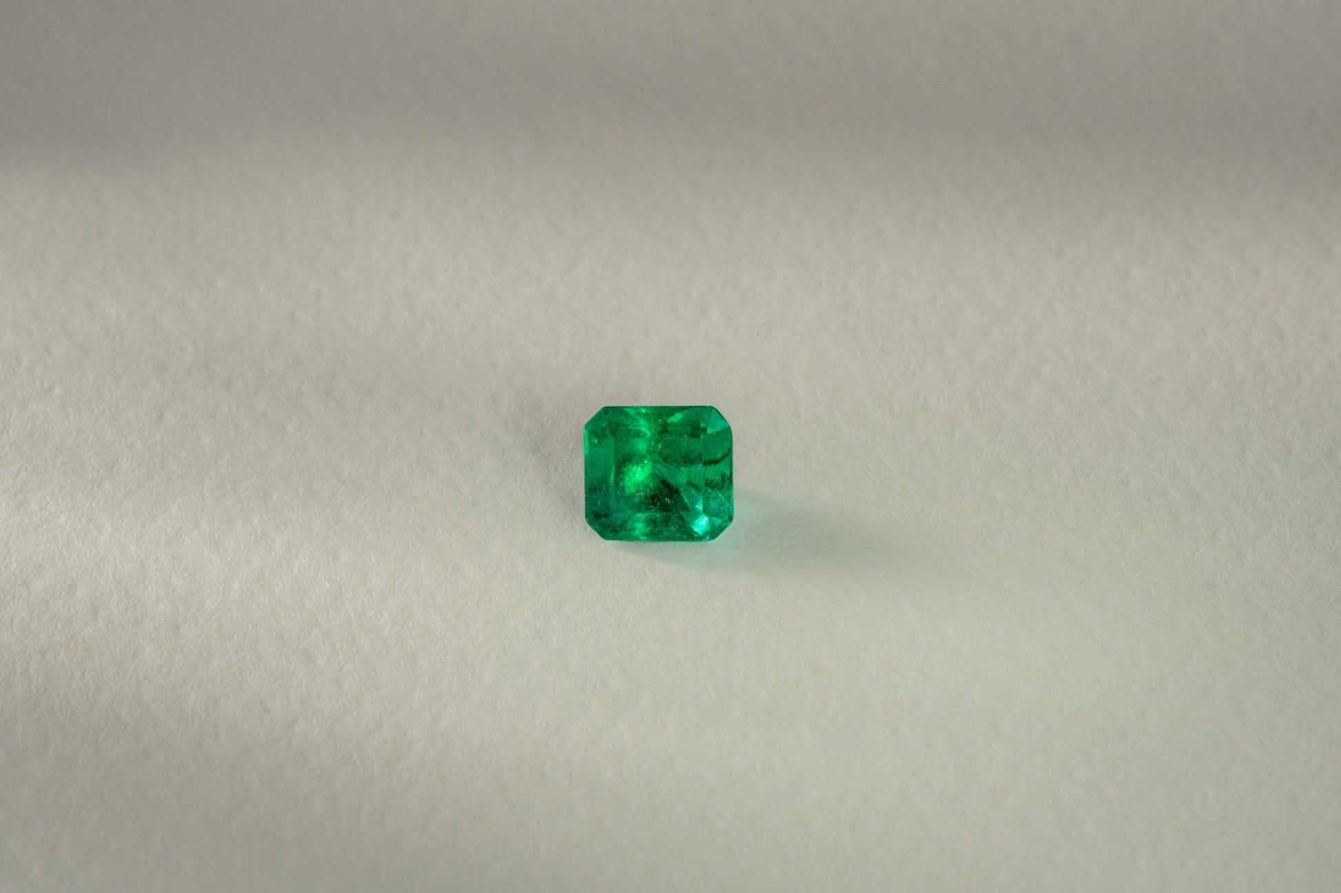 Esmeralda cuadrada - ESM049 - Etherna