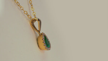 Dije oro amarillo con esmeralda natural - DOA080