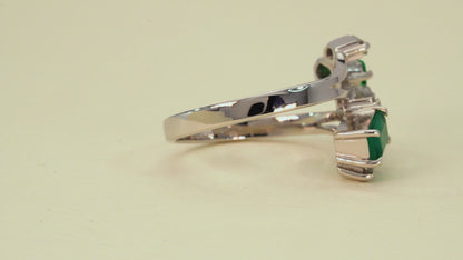 Anillo oro blanco con esmeralda y diamantes naturales - ANB015
