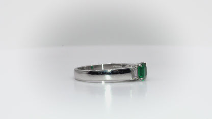 Anillo platino con esmeralda y diamantes naturales - ANPT001