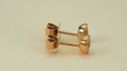 Yellow gold cluster earrings with emerald and natural diamonds - ARA068