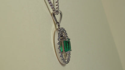Dije oro blanco con esmeralda y diamantes naturales - DOB032