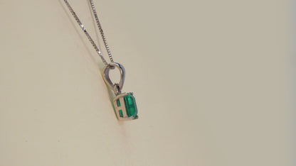 Dije oro blanco con esmeralda natural - DOB045